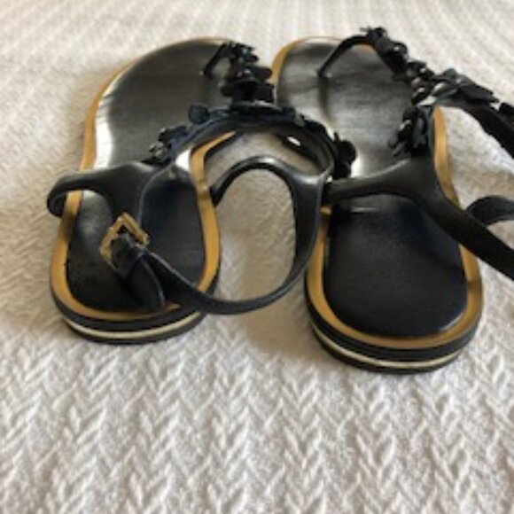 Michael Kors Tricia navy leather thong sandals - size 9 - Picture 2 of 5